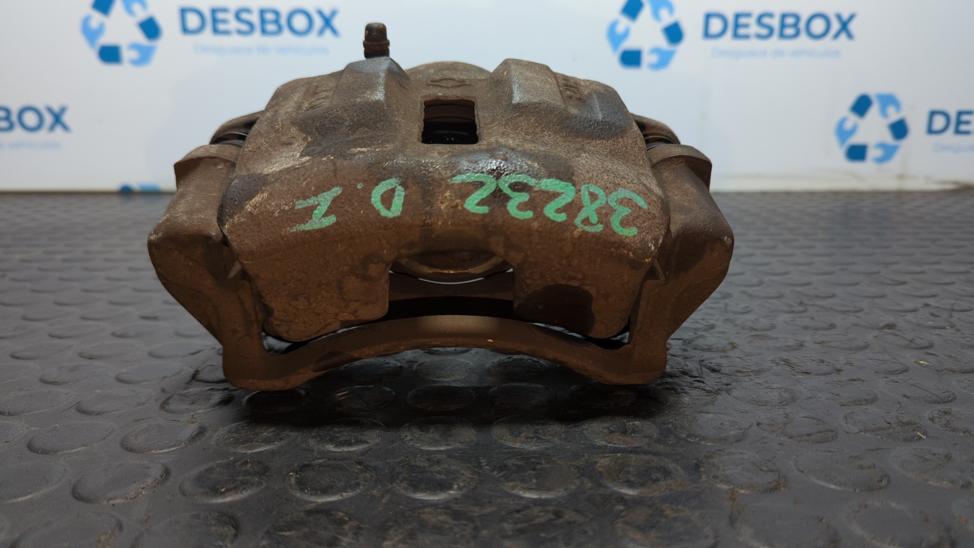 PINZA DE FRENO DELANTERA IZQUIERDA NISSAN PATROL GR (Y60) - vista 4