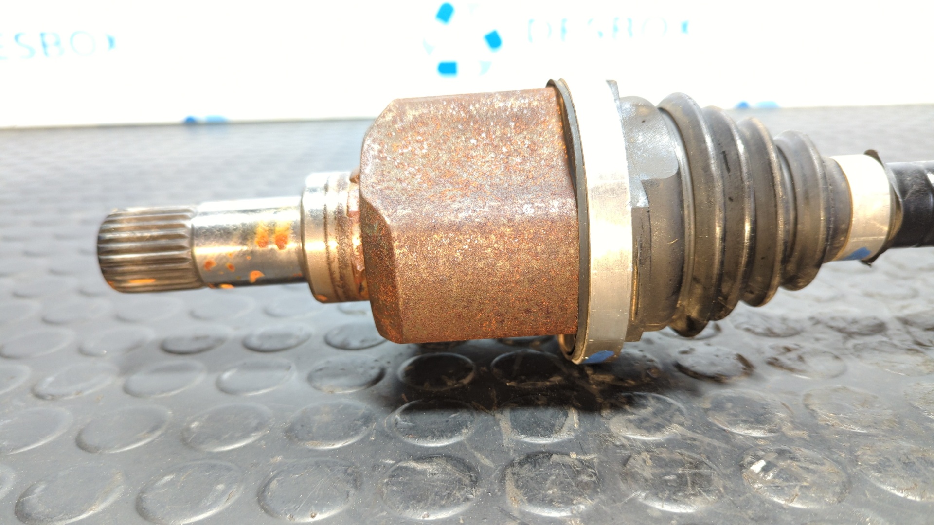 TRANSMISION DELANTERA IZQUIERDA PEUGEOT 208 - vista 3