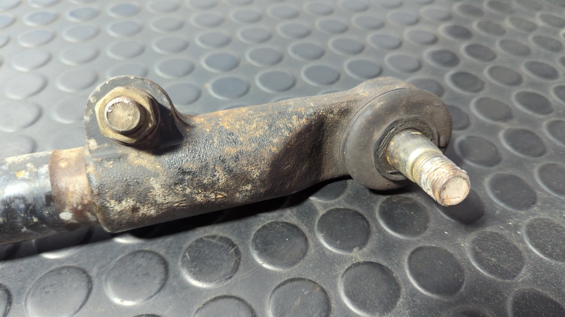 BARRA DIRECCION NISSAN PATROL GR (Y60) - vista 2