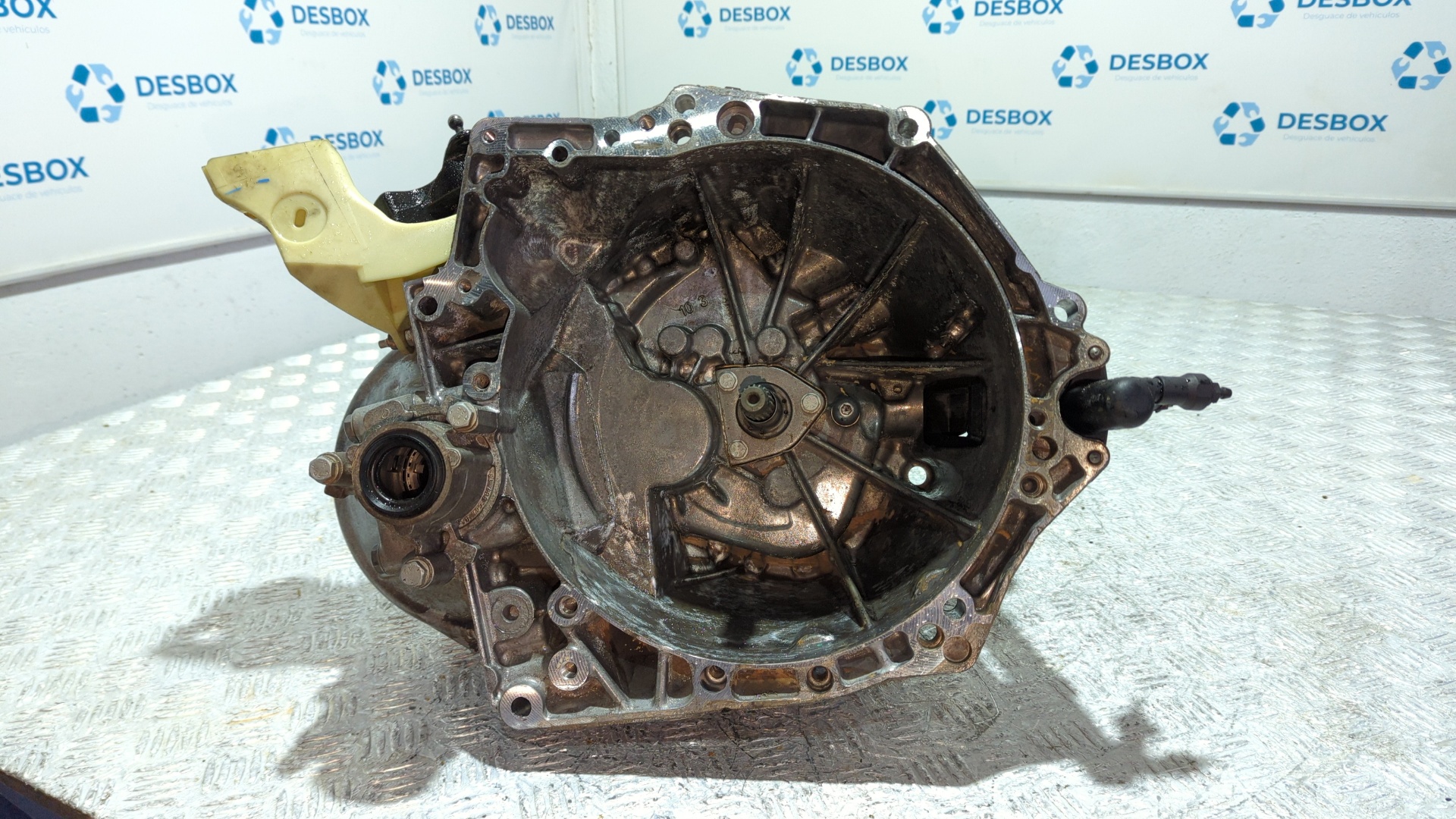 CAJA CAMBIOS PEUGEOT 208