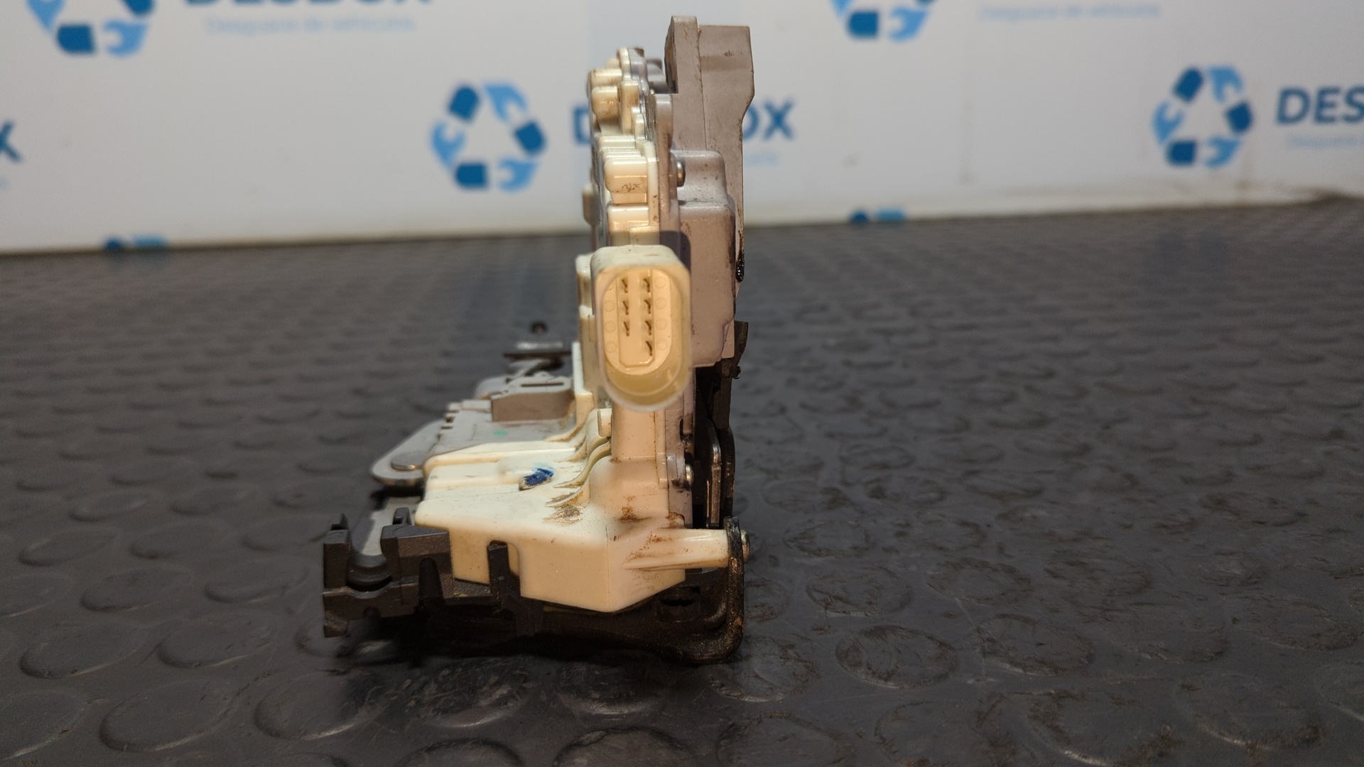 CERRADURA PUERTA DELANTERA DERECHA SEAT LEON (1P1) - vista 3