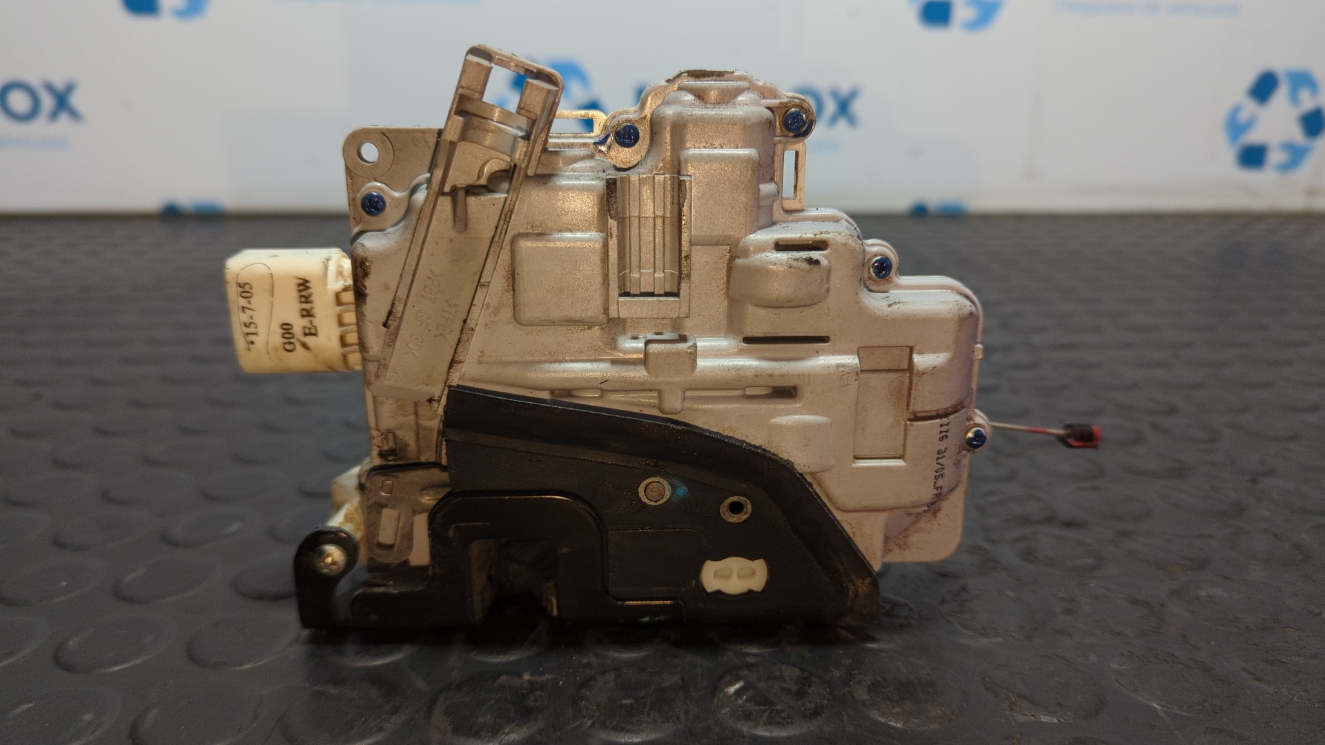 CERRADURA PUERTA DELANTERA DERECHA SEAT LEON (1P1) - vista 4