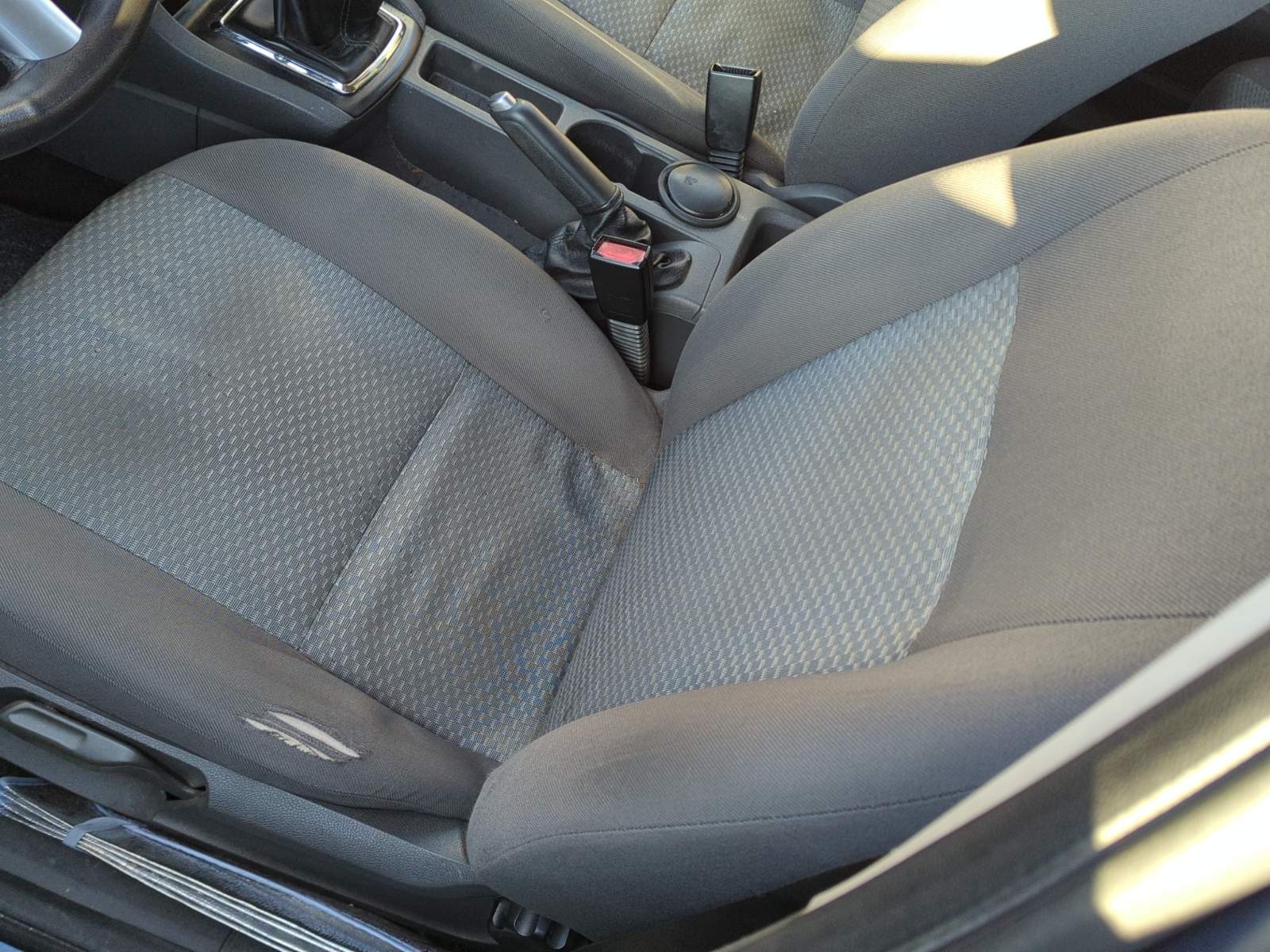 CERRADURA MALETERO / PORTON FORD FOCUS BERLINA (CAP) - recambio desguace - vista 5