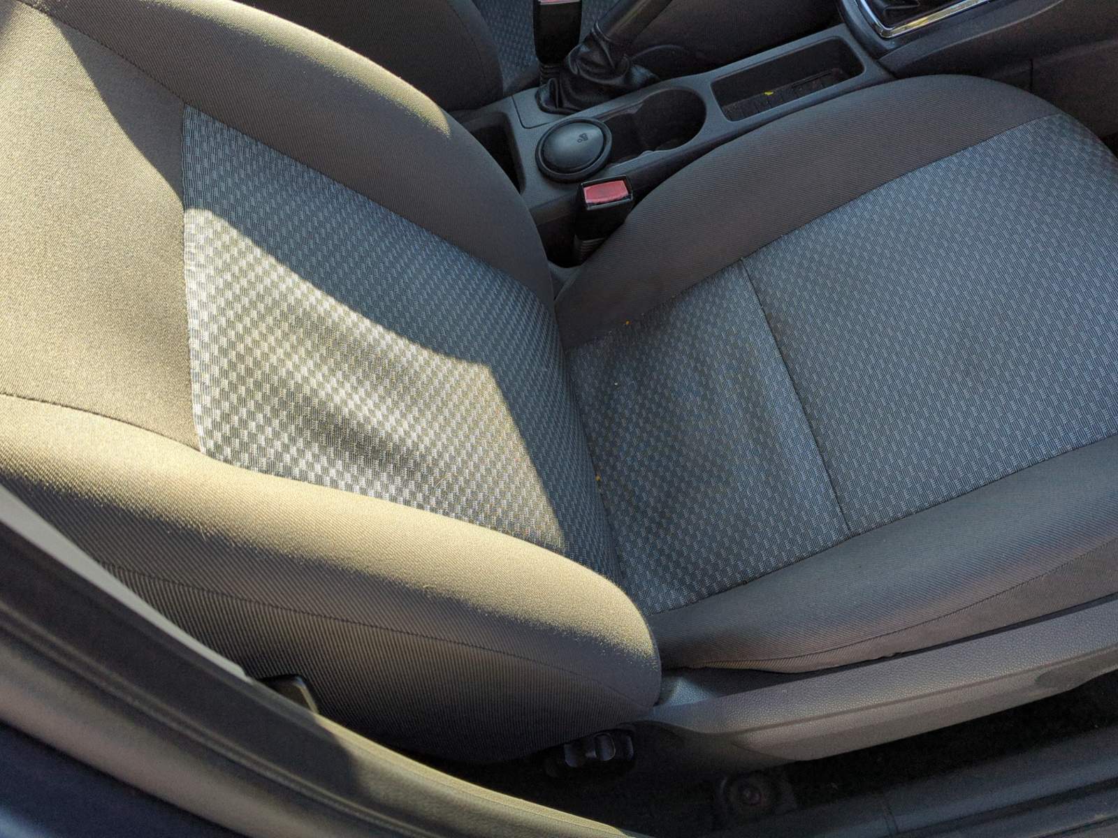 CERRADURA MALETERO / PORTON FORD FOCUS BERLINA (CAP) - recambio desguace - vista 11