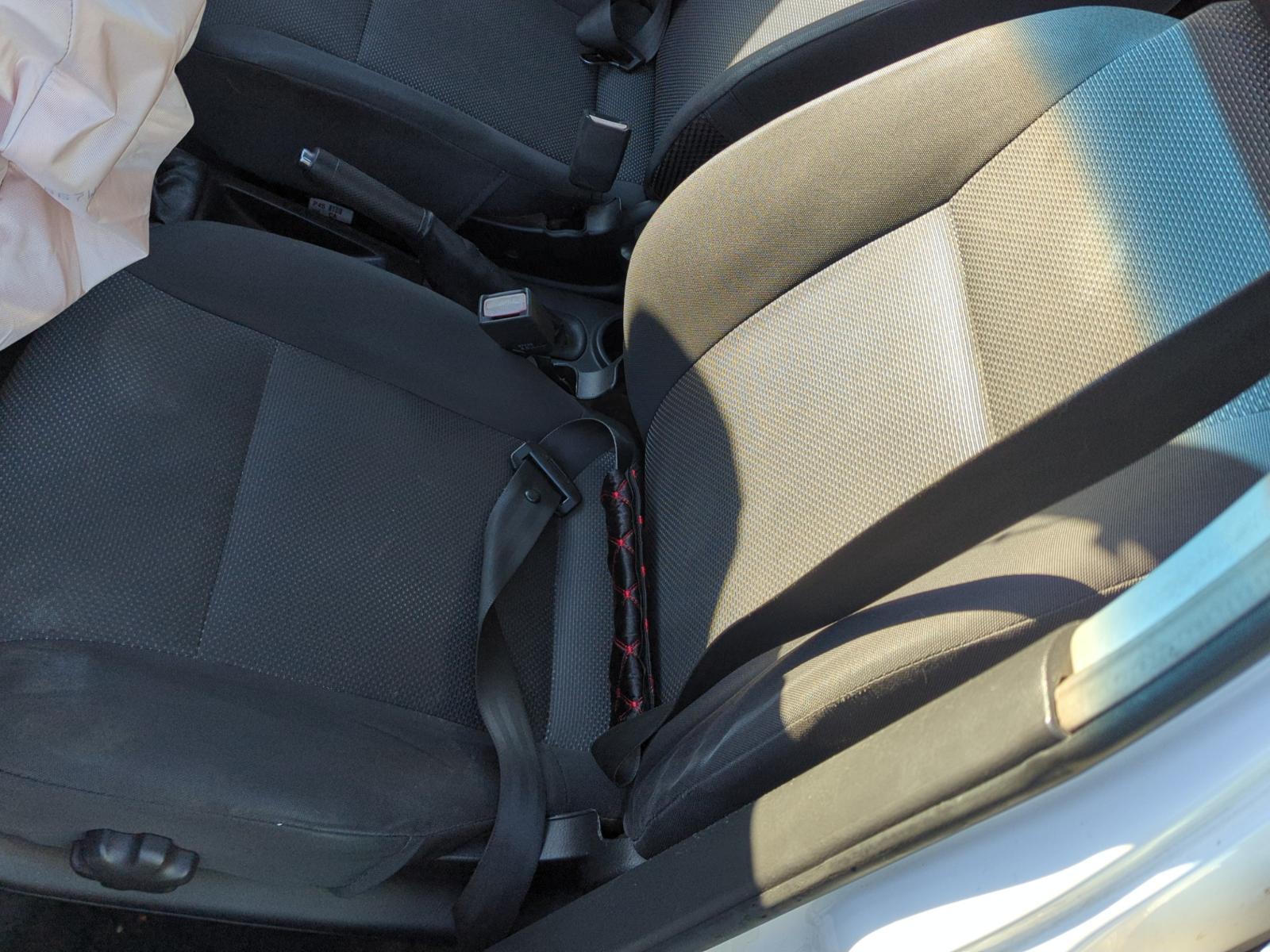 AMORTIGUADORES MALETERO / PORTON CHEVROLET AVEO / KALOS Sedán - vista 5