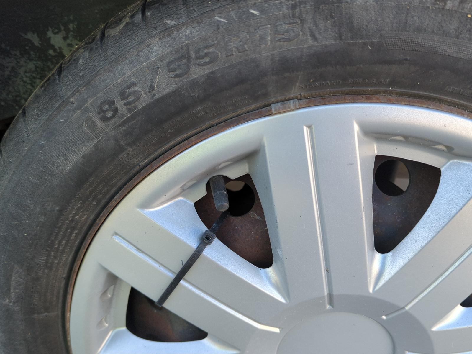 AMORTIGUADORES MALETERO / PORTON CHEVROLET AVEO / KALOS Sedán - vista 6