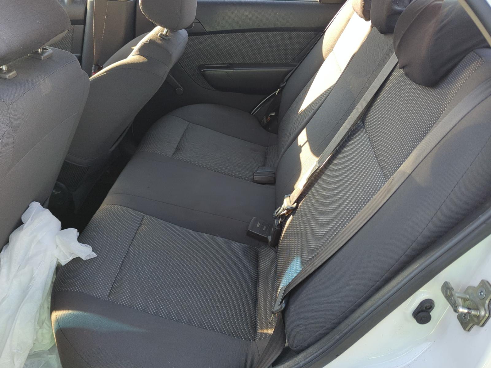 AMORTIGUADORES MALETERO / PORTON CHEVROLET AVEO / KALOS Sedán - vista 7