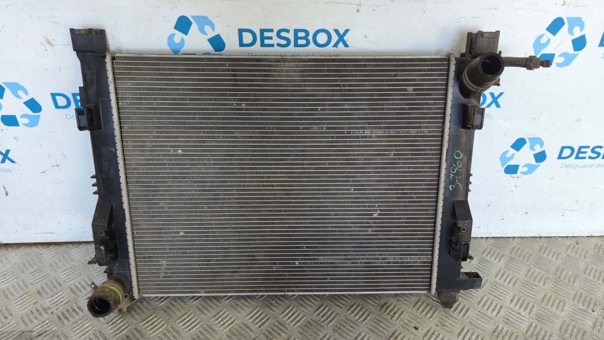 RADIADOR AGUA DACIA SANDERO