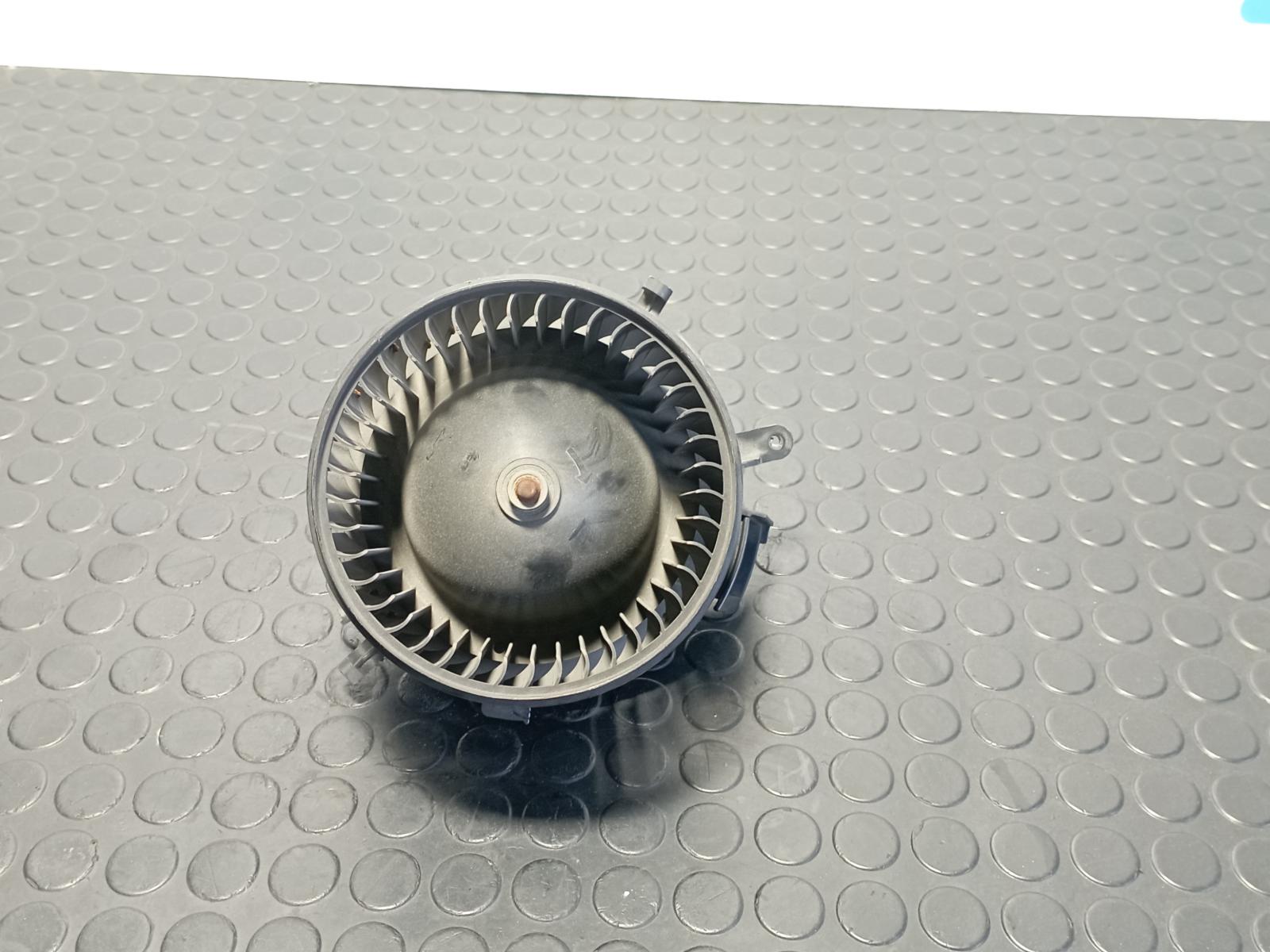 MOTOR CALEFACCION PEUGEOT BOXER Furgoneta - vista 2