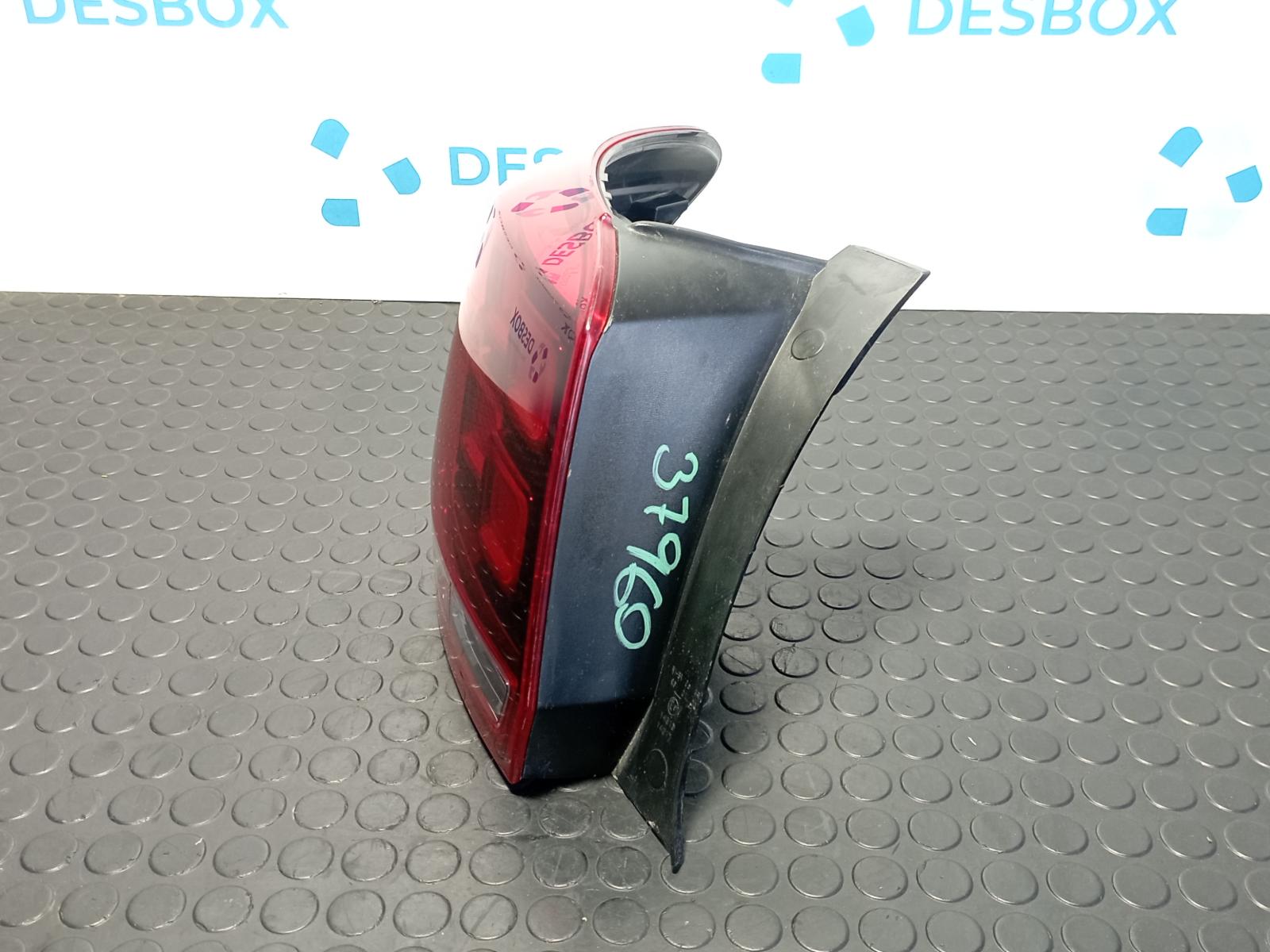 PILOTO TRASERO IZQUIERDO DACIA SANDERO - vista 2