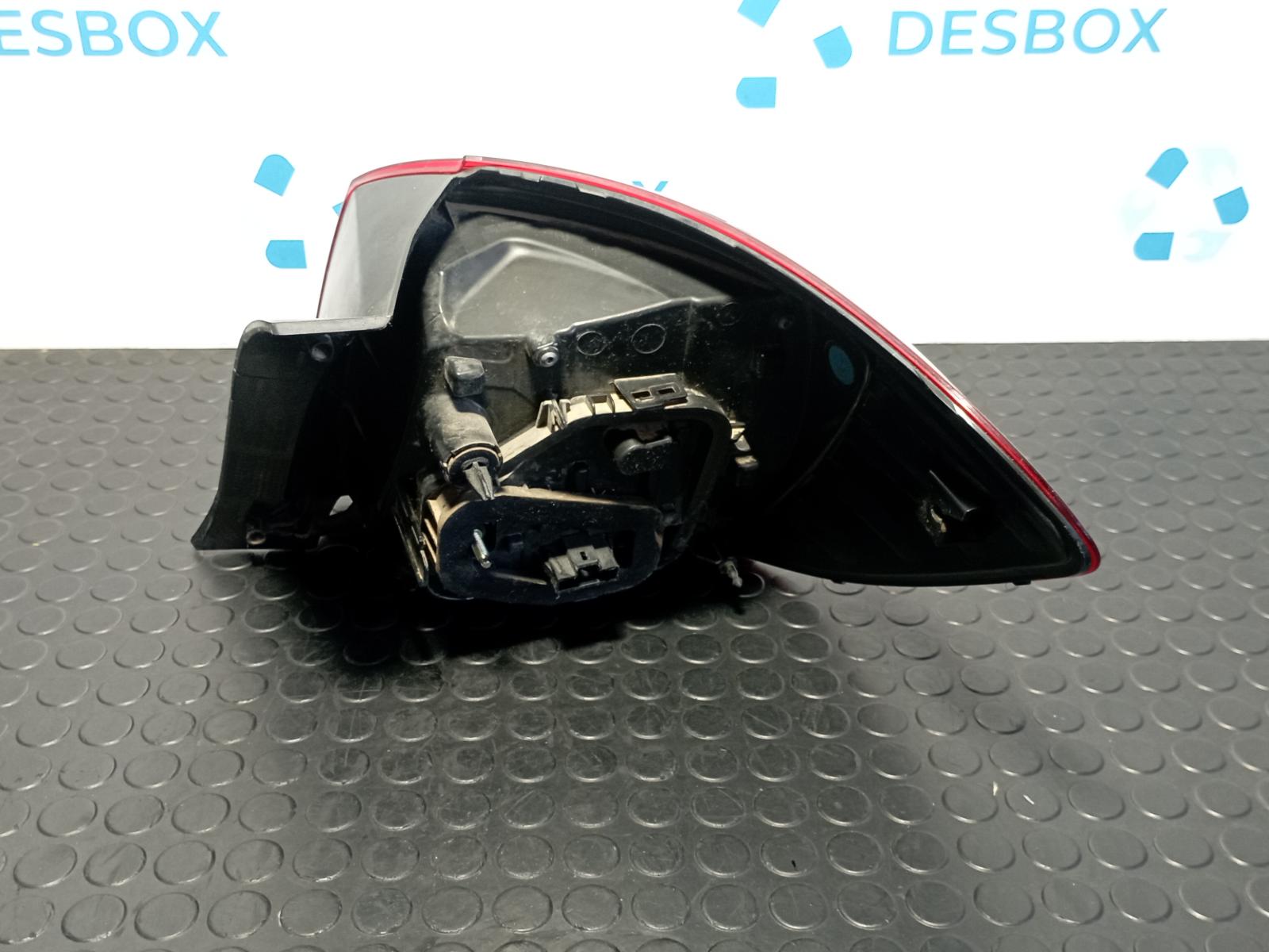 PILOTO TRASERO IZQUIERDO DACIA SANDERO - vista 3