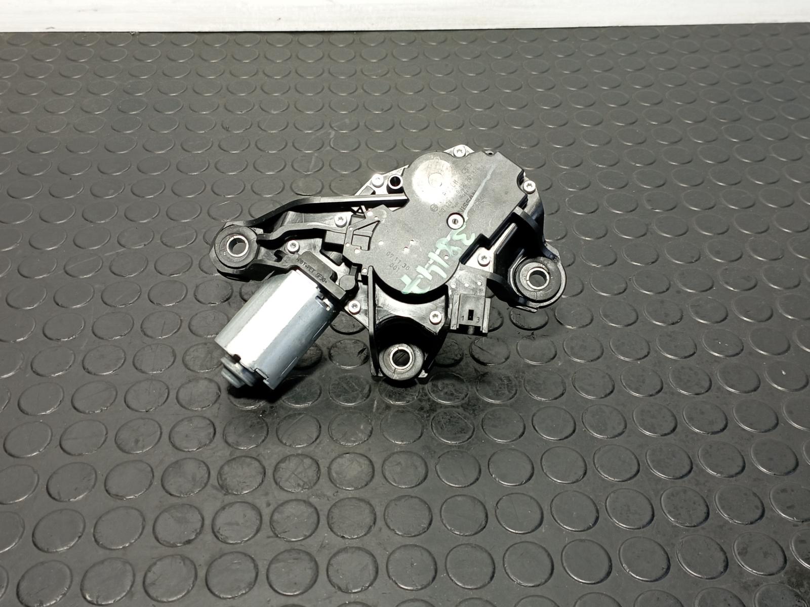 MOTOR LIMPIA TRASERO NISSAN QASHQAI (J10) - vista 3