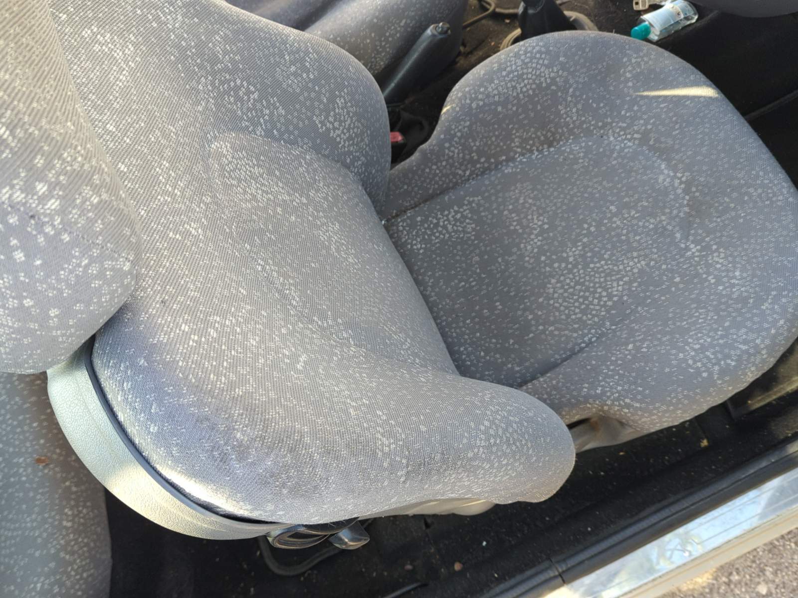 RADIADOR AGUA FORD KA (CCQ) - recambio desguace - vista 4
