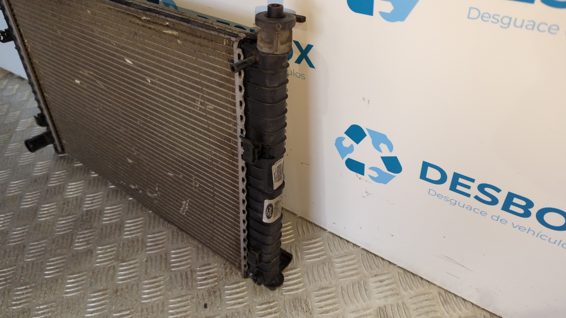 RADIADOR AGUA FORD FIESTA - vista 3