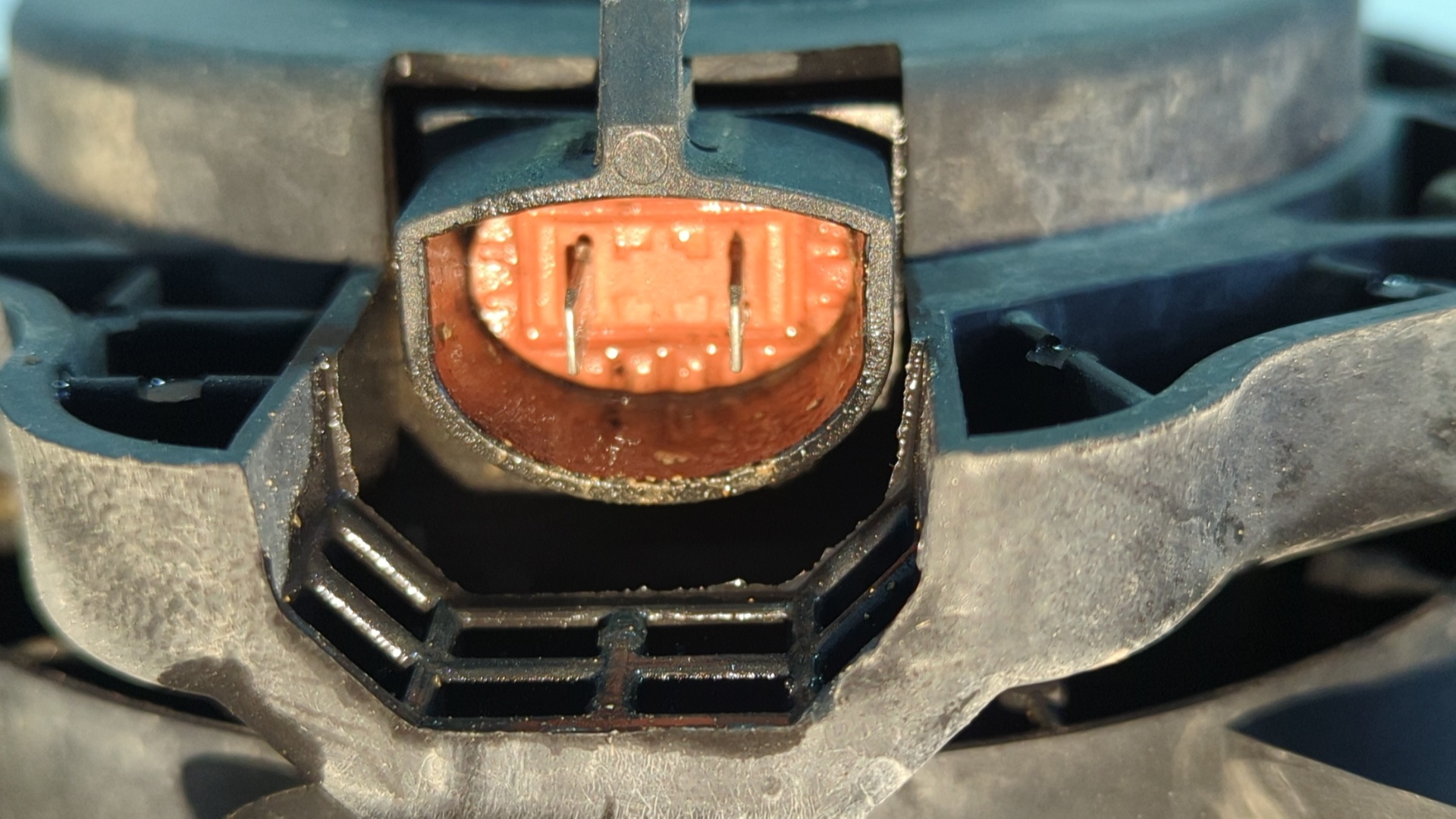 ELECTROVENTILADOR FORD FIESTA - vista 3