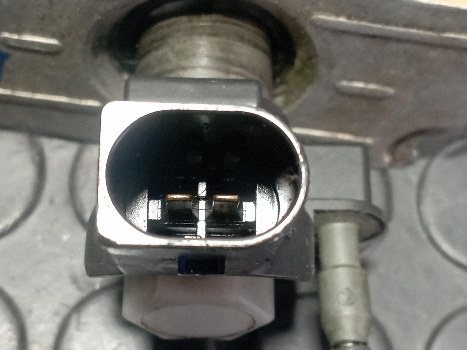 INYECTOR AUDI Q5 (8R) - vista 3