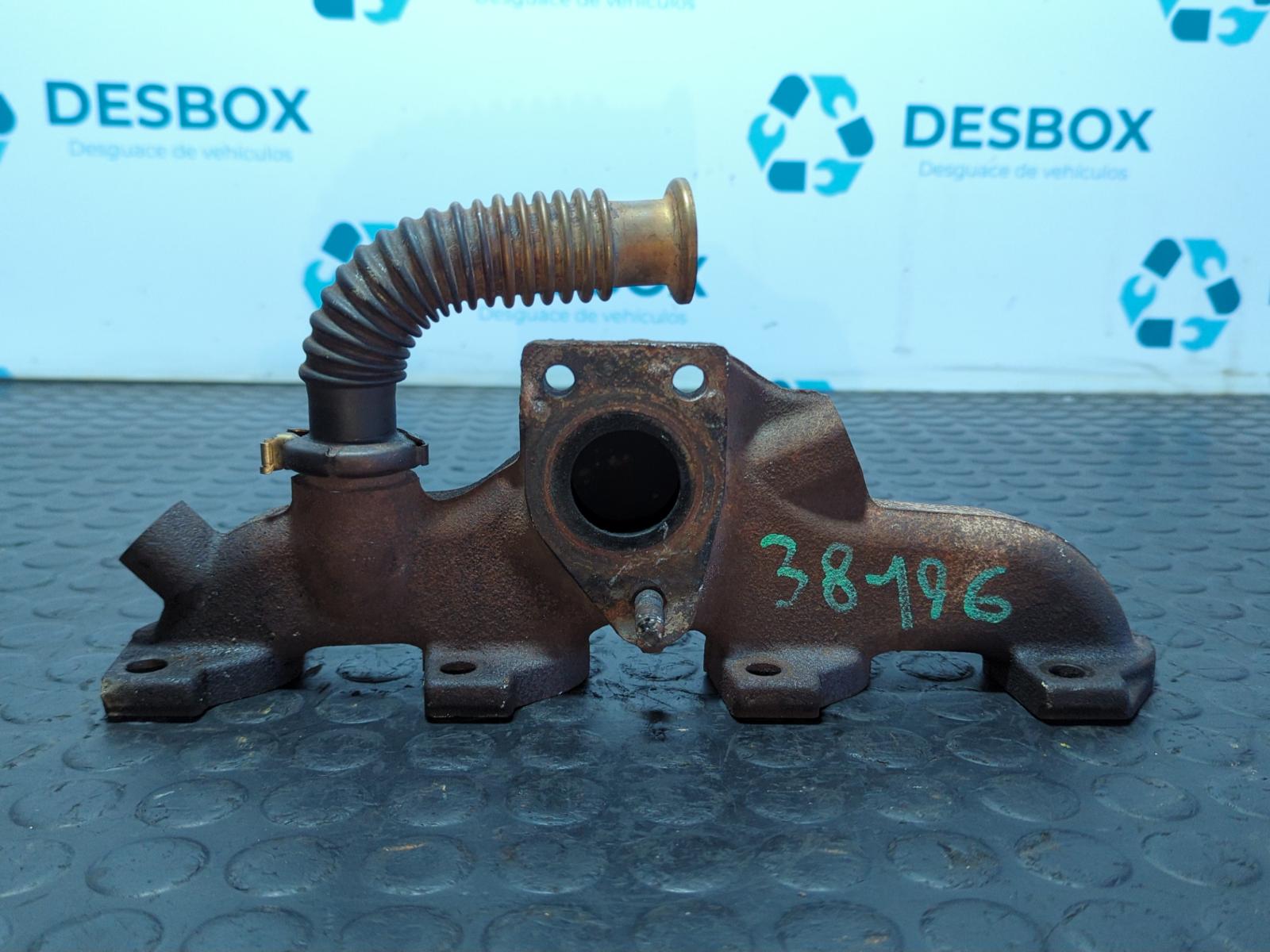 COLECTOR ESCAPE RENAULT MEGANE III SPORT TOURER - vista 3