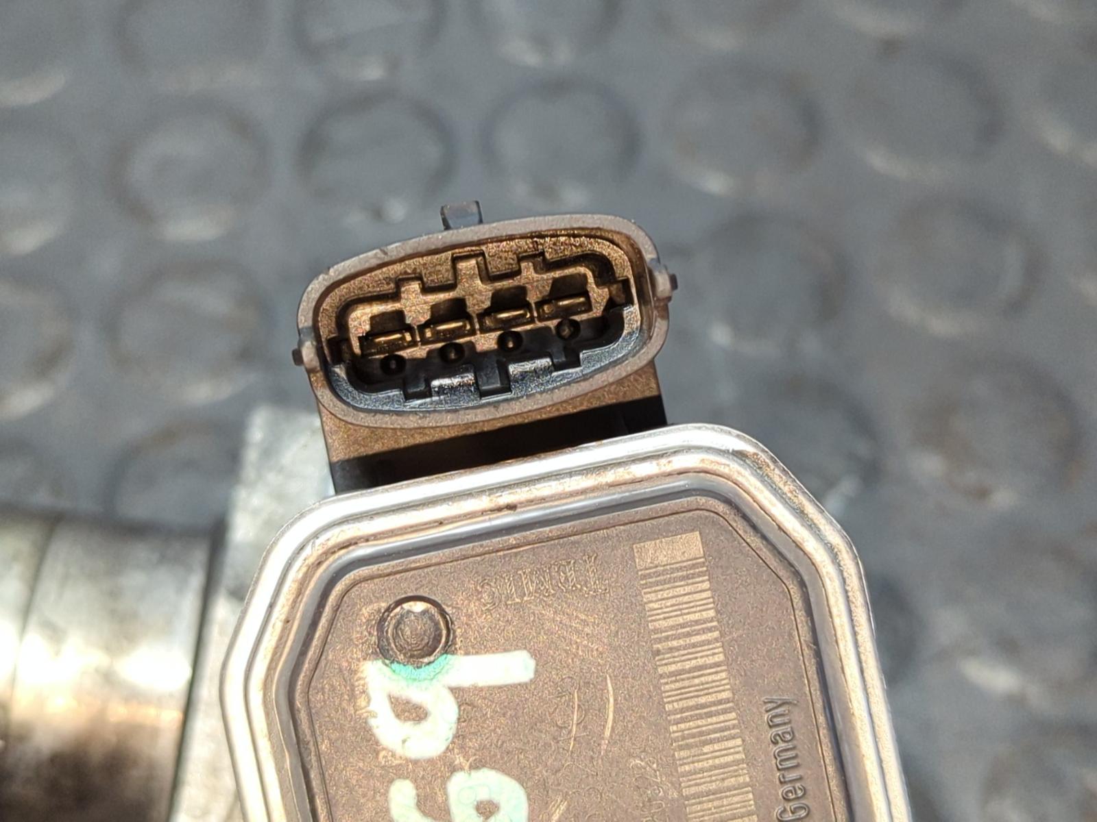 VALVULA EGR OPEL ZAFIRA A - vista 4