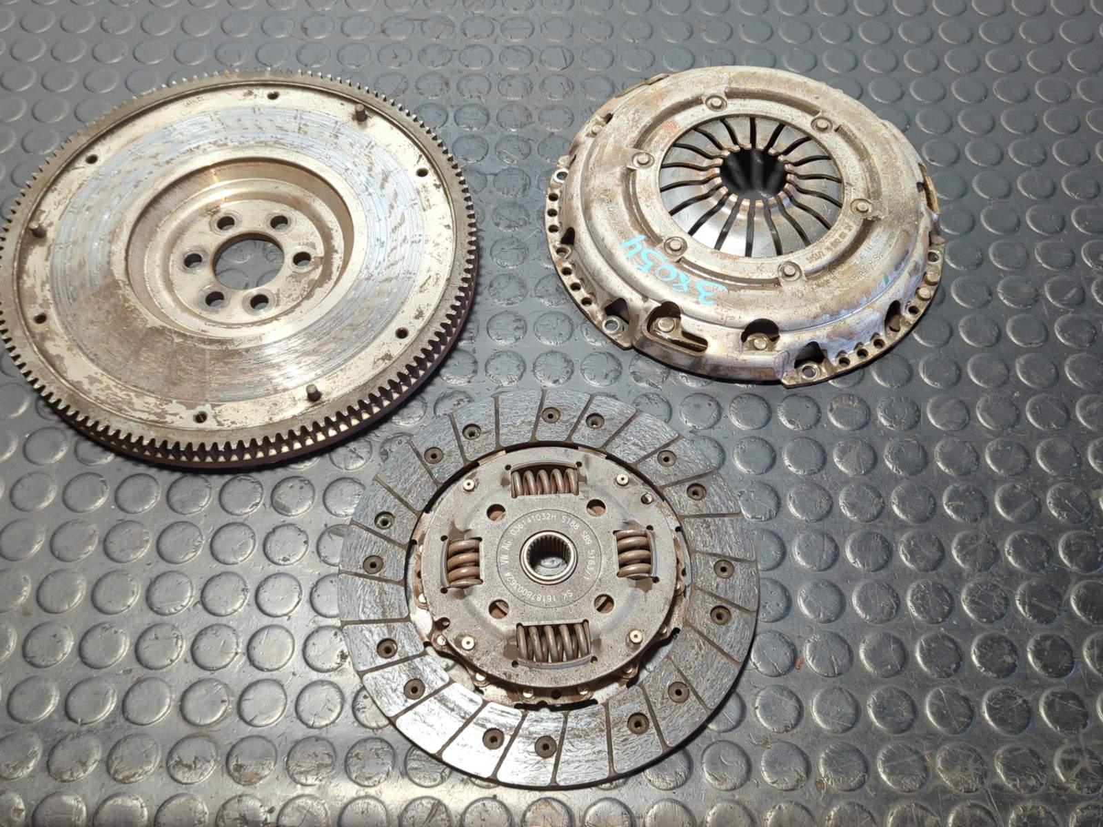 KIT EMBRAGUE VOLKSWAGEN GOLF VII LIM.