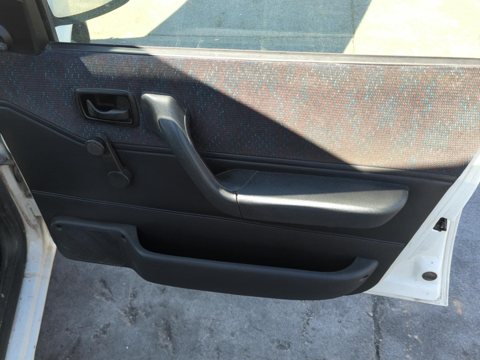 NEUMATICO REPUESTO FORD FIESTA COURIER - vista 10