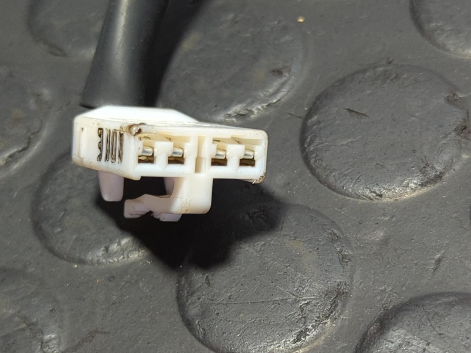 PILOTO TRASERO IZQUIERDO HYUNDAI I40 - vista 4