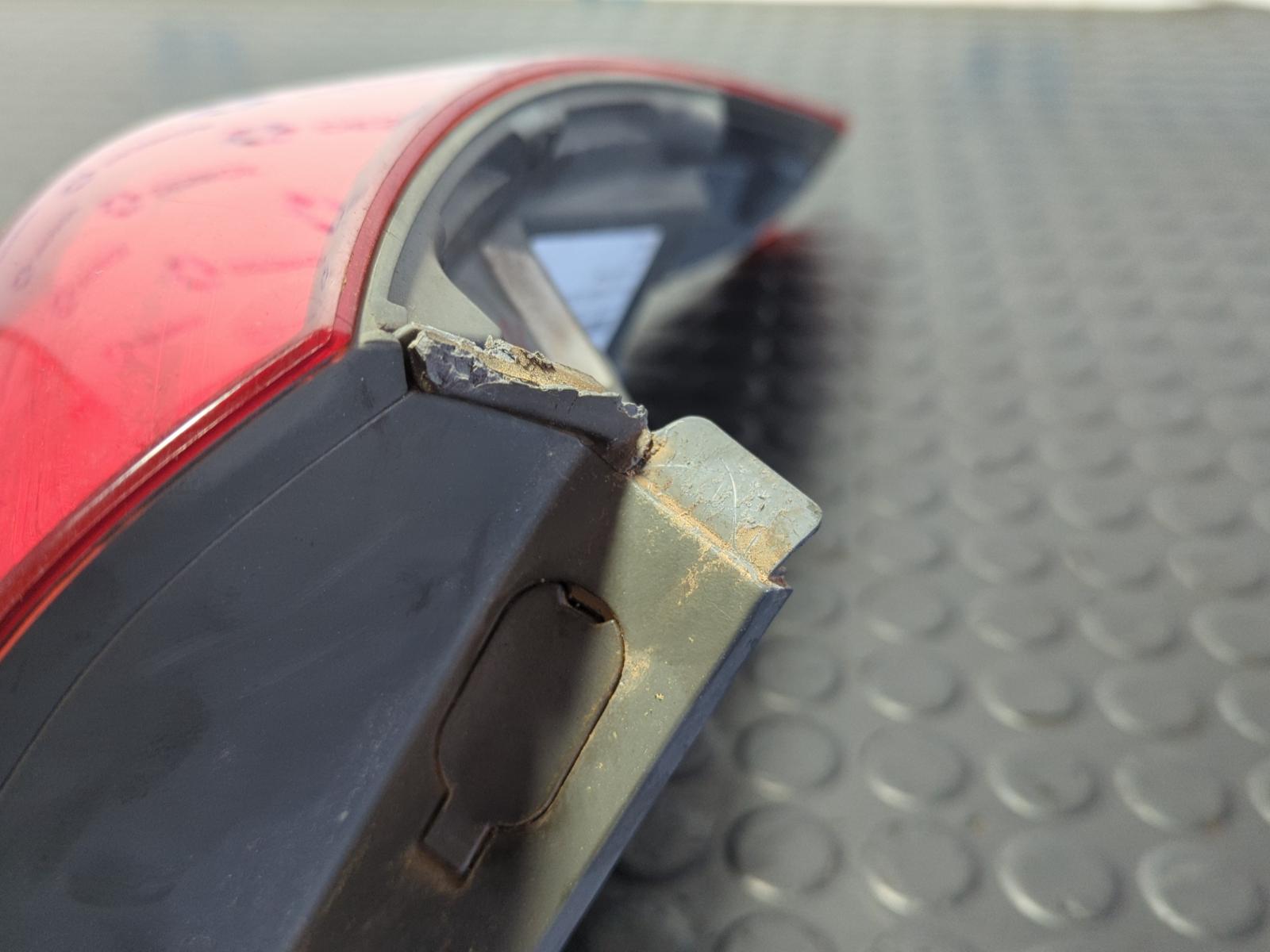 PILOTO TRASERO IZQUIERDO HYUNDAI I40 - vista 5