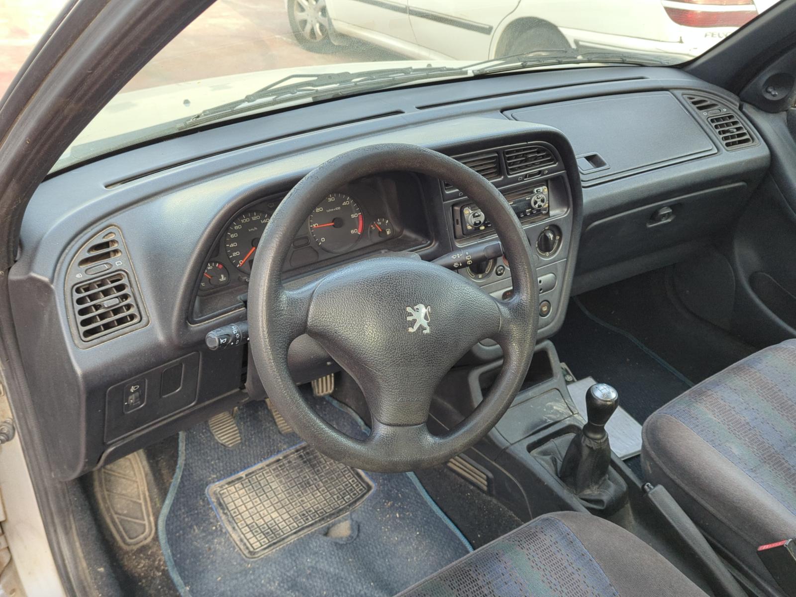 CATALIZADOR PEUGEOT 306 BERLINA 3/4/5 PUERTAS (S2) - recambio desguace - vista 4