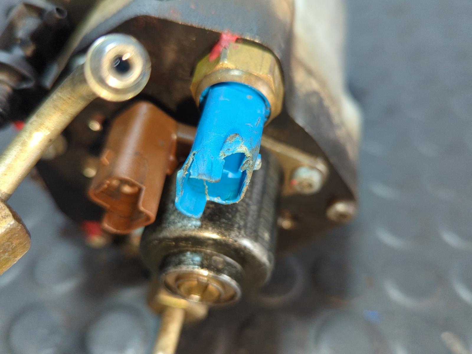 BOMBA INYECCION FORD FOCUS BERLINA (CAK) - vista 7