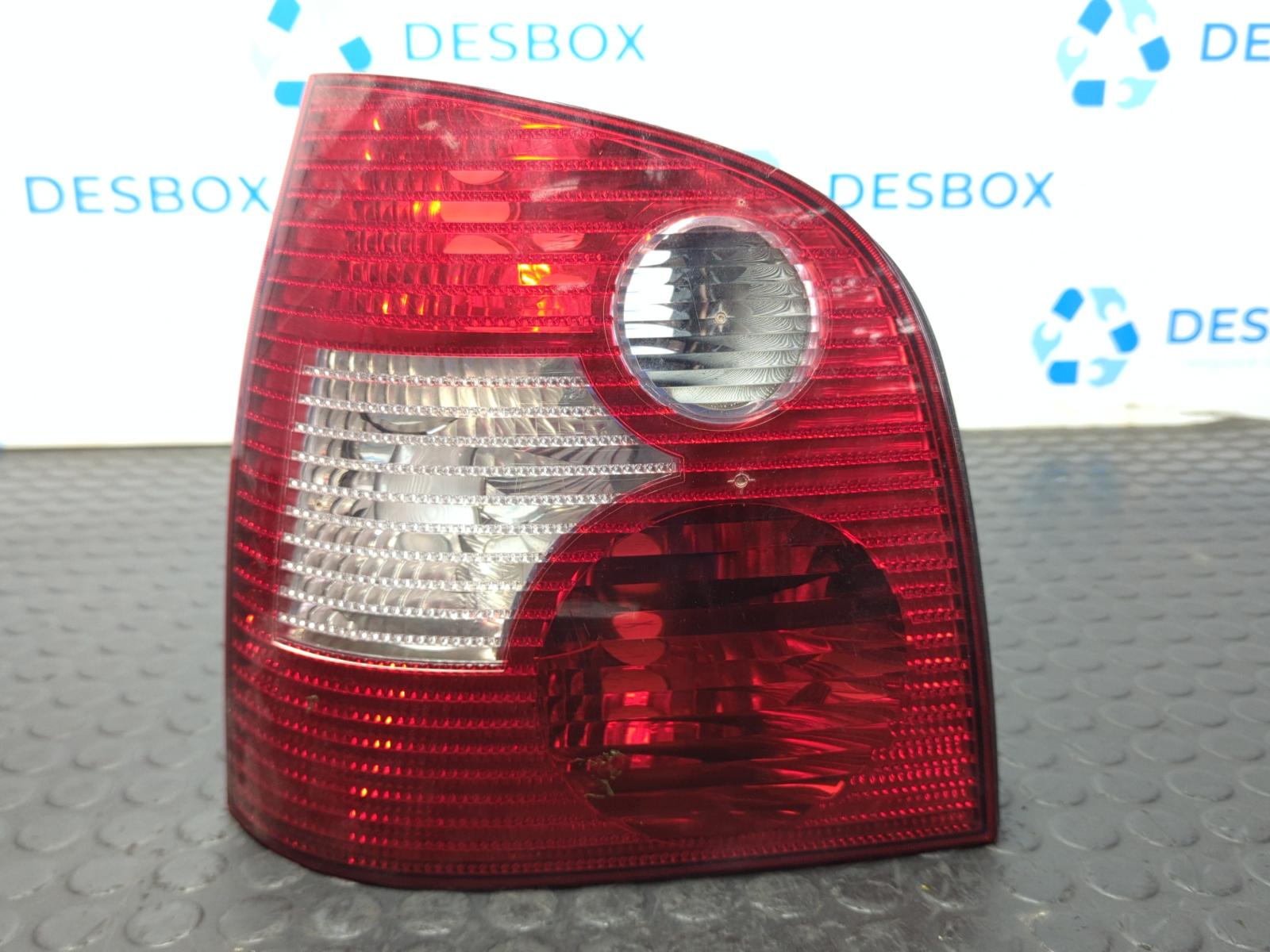 PILOTO TRASERO IZQUIERDO VOLKSWAGEN POLO (9N1)