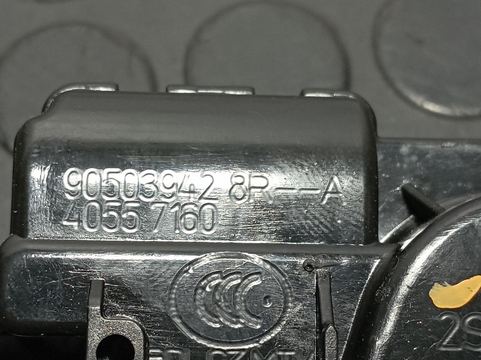 CERRADURA MALETERO / PORTON RENAULT CAPTUR - vista 5