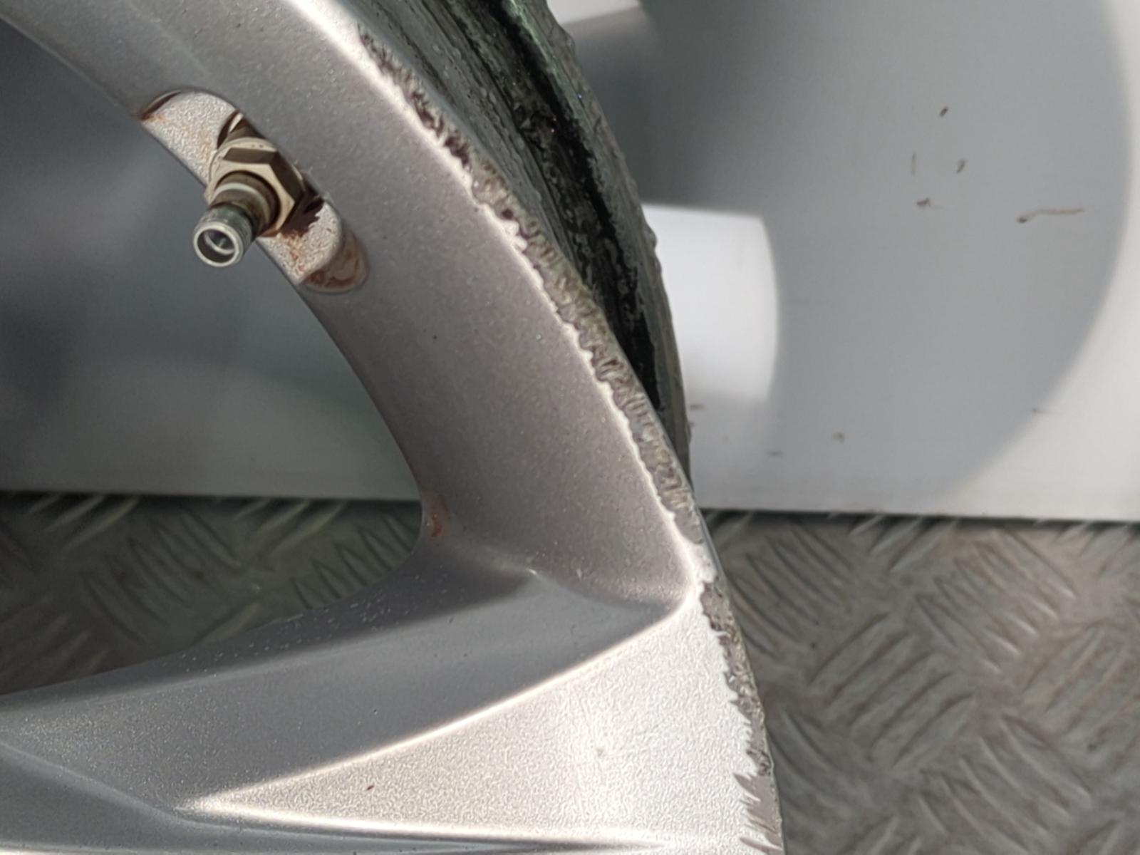 JUEGO LLANTAS HYUNDAI I40 - vista 6