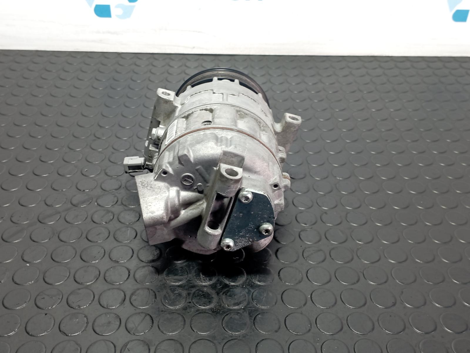 COMPRESOR AIRE ACONDICIONADO RENAULT LAGUNA GRANDTOUR III - vista 4