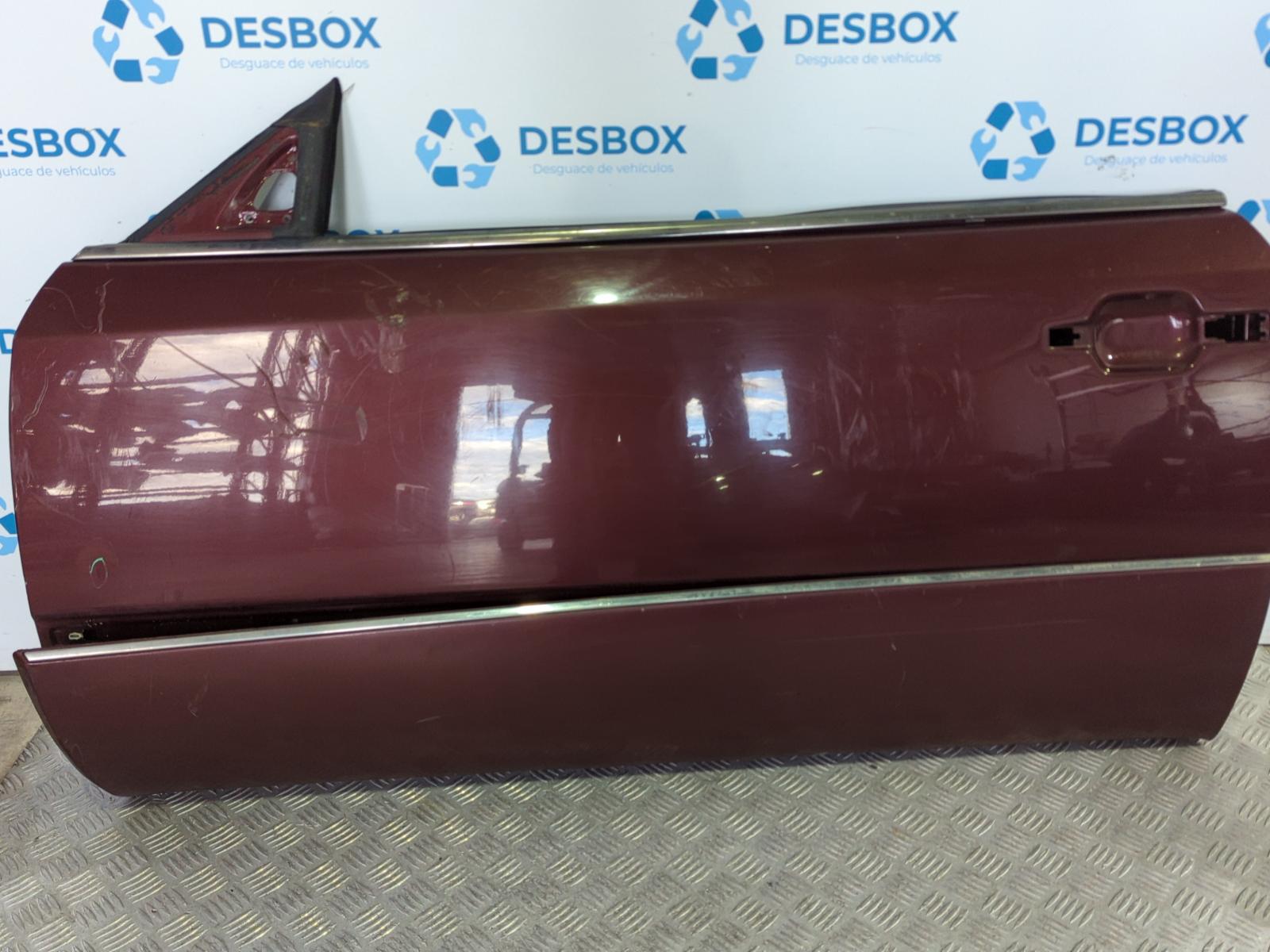 PUERTA DELANTERA IZQUIERDA MERCEDES-BENZ CLASE E (W124) - recambio desguace