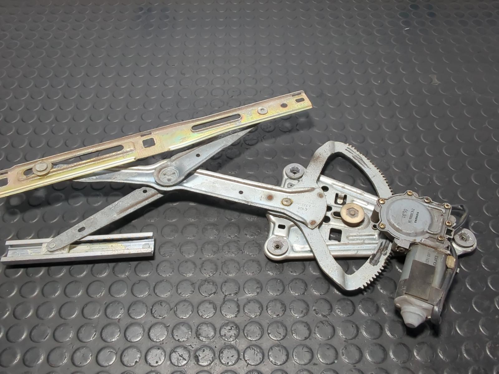 ELEVALUNAS DELANTERO IZQUIERDO MERCEDES-BENZ CLASE E (W124) - vista 2