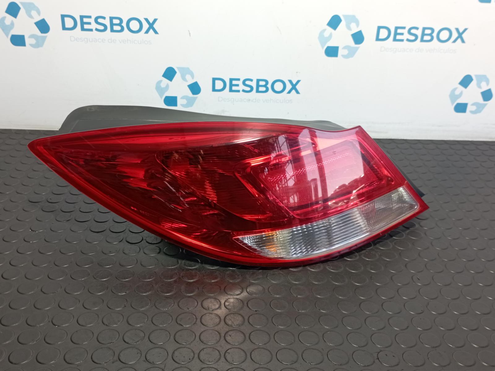 PILOTO TRASERO IZQUIERDO OPEL INSIGNIA BERLINA