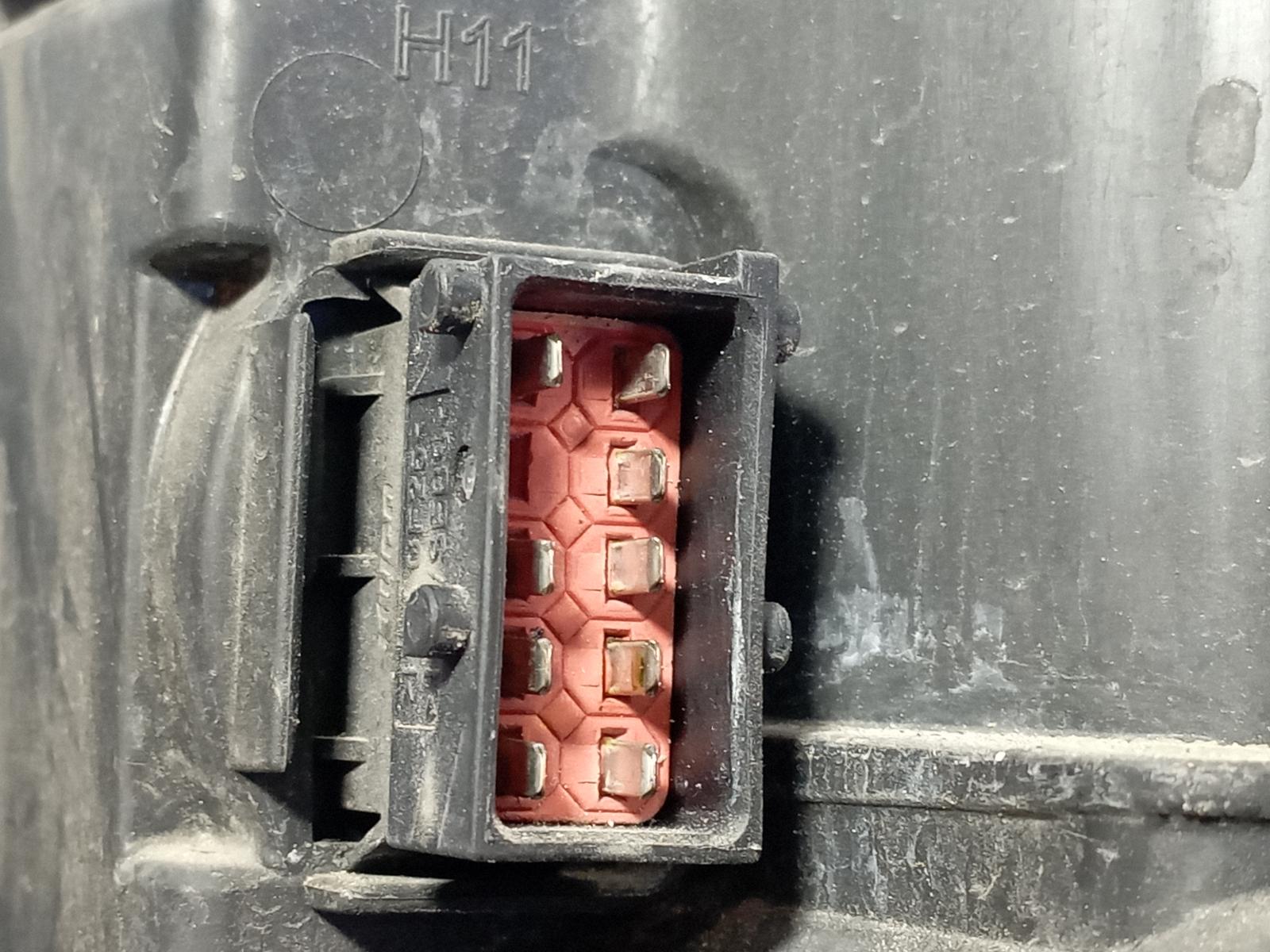 FARO DERECHO OPEL INSIGNIA BERLINA - vista 2