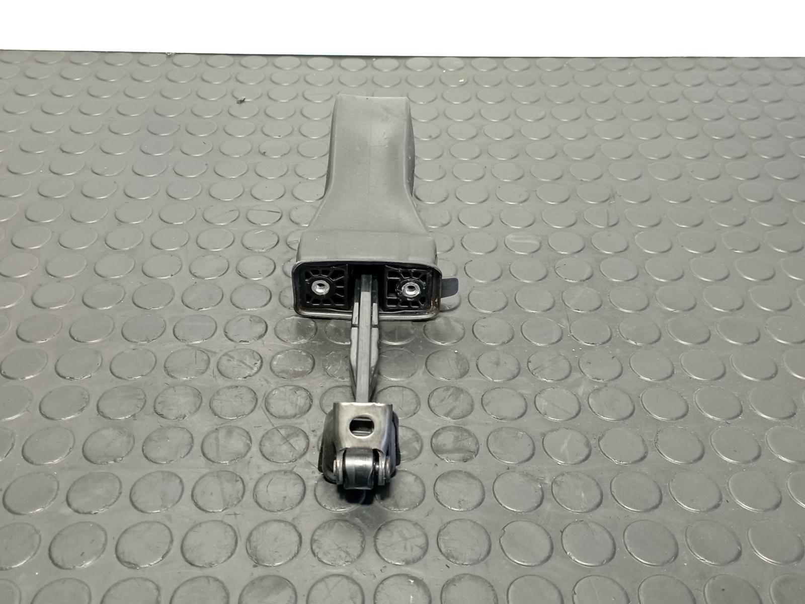 RETENEDOR PUERTA DERECHA VOLKSWAGEN GOLF VII LIM. - vista 2