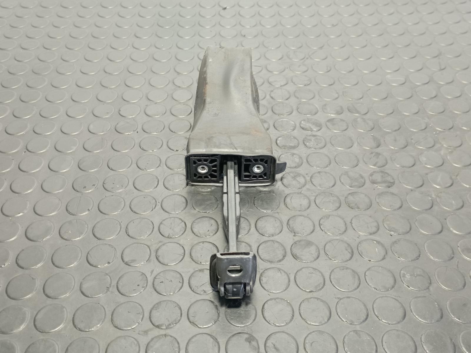 RETENEDOR PUERTA IZQUIERDA  VOLKSWAGEN GOLF VII LIM. - vista 2