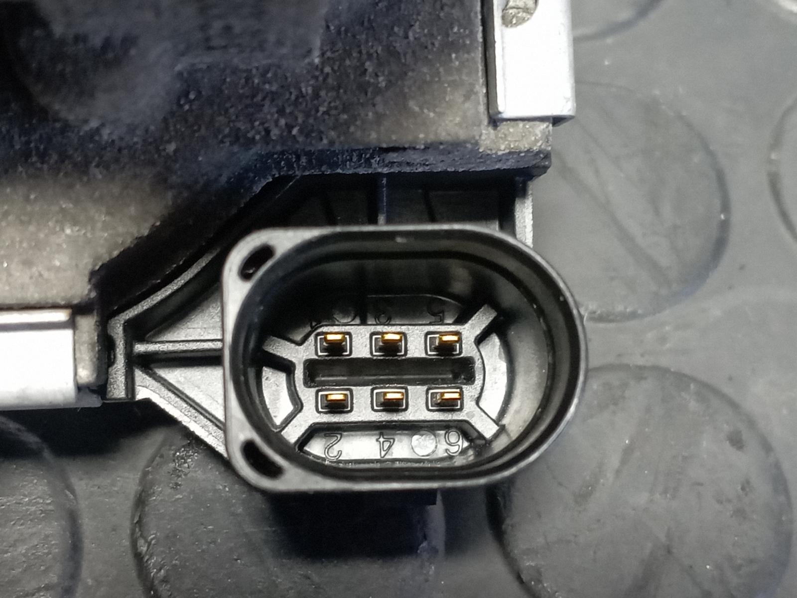 CAJA MARIPOSA VOLKSWAGEN GOLF VII LIM. - vista 4