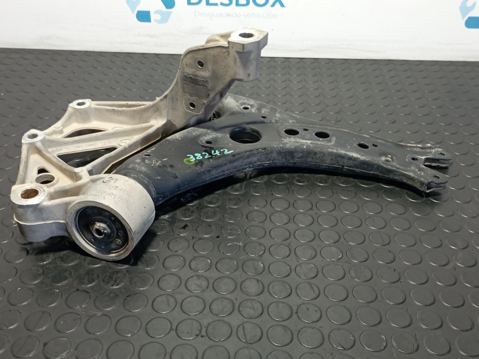 BRAZO SUSPENSION INFERIOR DELANTERO DERECHO