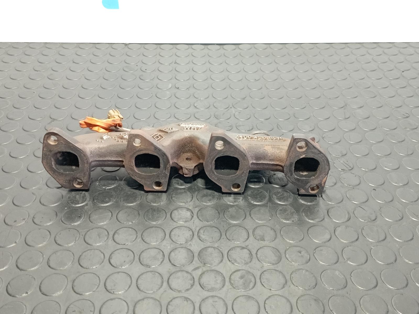 COLECTOR ESCAPE RENAULT SCENIC III