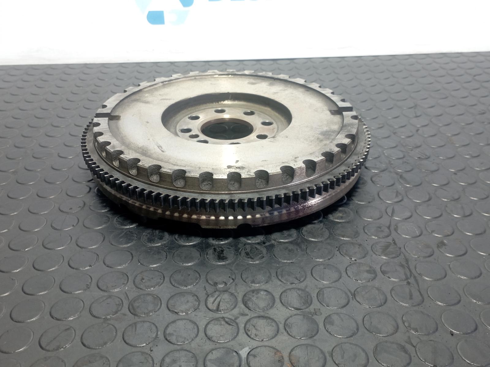 VOLANTE MOTOR FORD TRANSIT CAJA CERRADA, CORTA (FY) (2000 =>) - vista 3