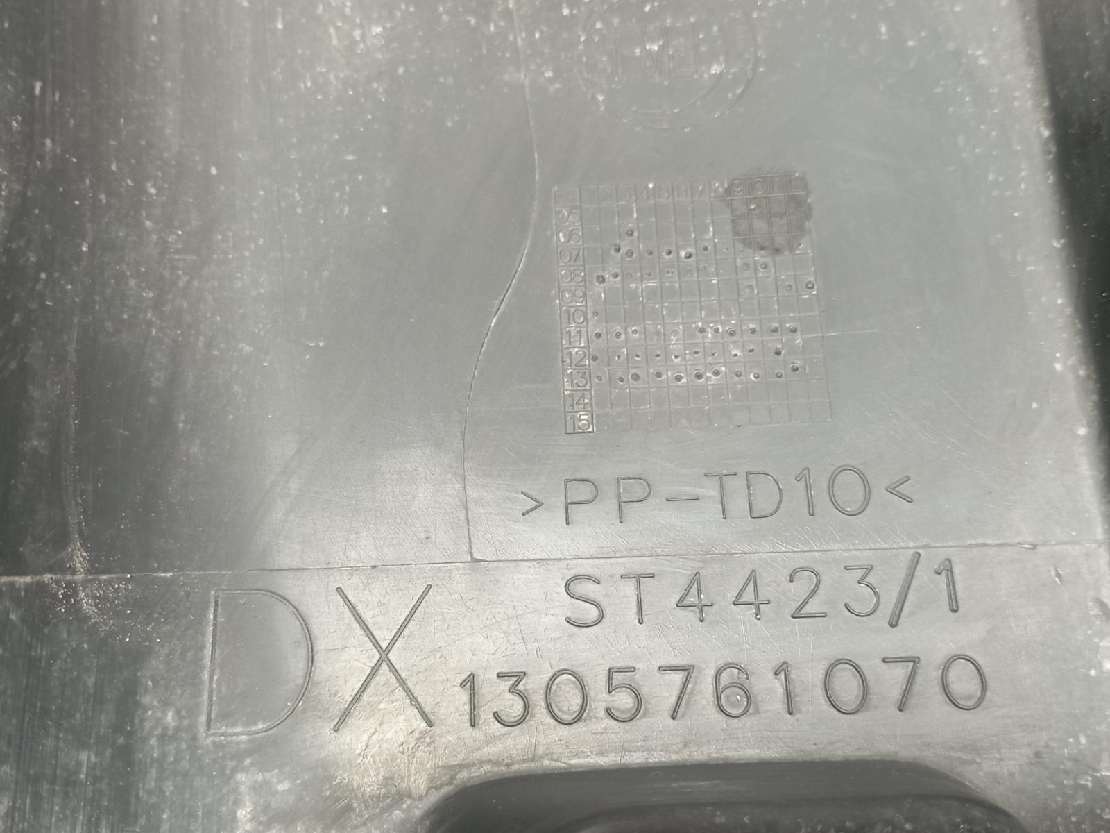 PUNTERA PARAGOLPES TRASERA DERECHA PEUGEOT BOXER CAJA CERR. TECHO ELEVADO (BAT.3450)(335)(2007 =>) - vista 4