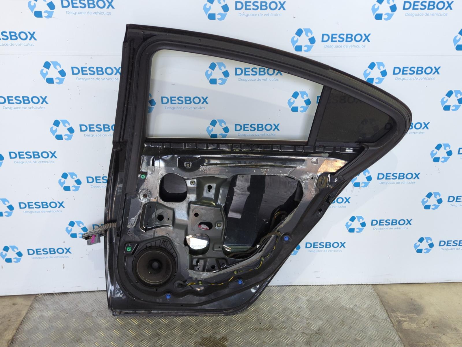 Recambio de PUERTA TRASERA DERECHA para OPEL INSIGNIA BERLINA A20DTH - NEGRO 4