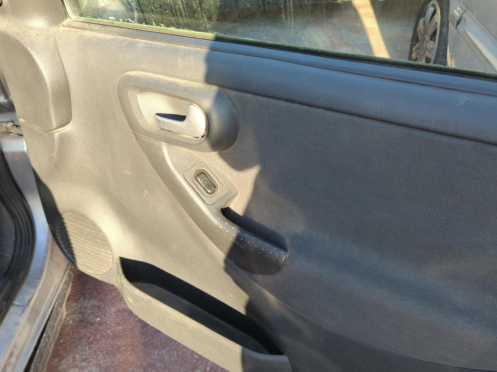 RETROVISOR DERECHO OPEL CORSA C - recambio desguace - vista 10