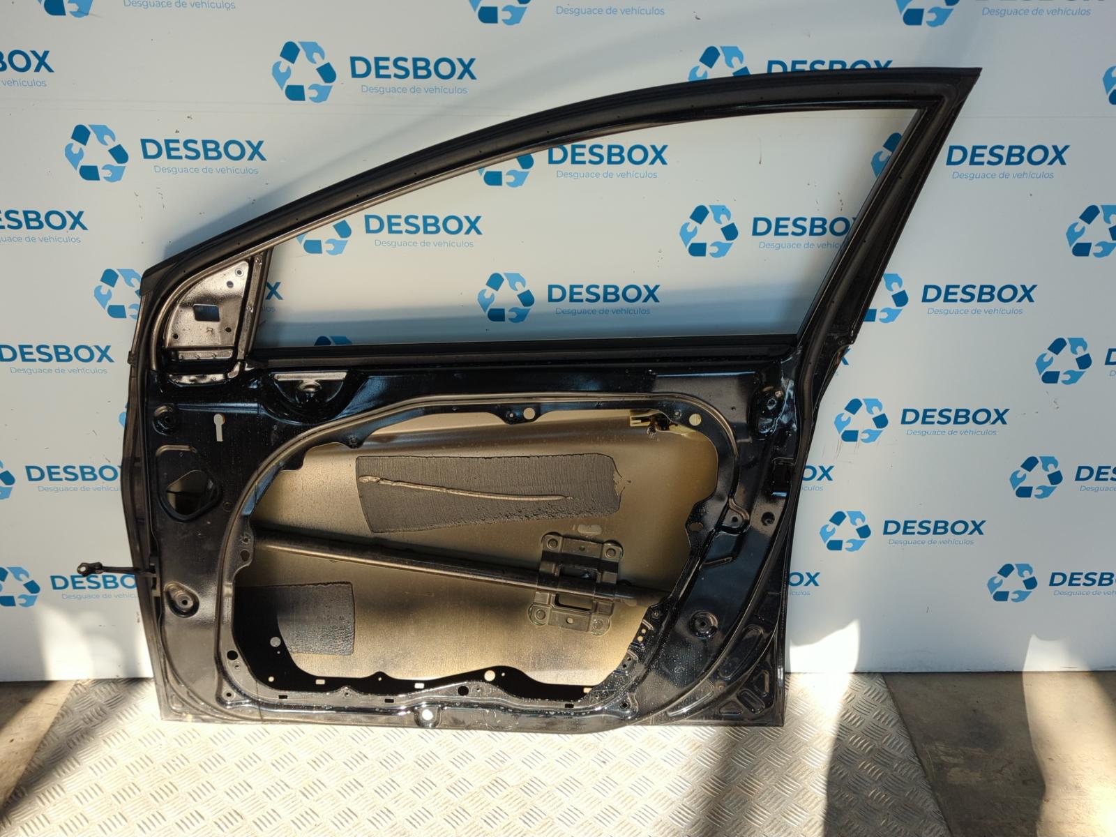 Recambio de PUERTA DELANTERA DERECHA para HYUNDAI I40 D4FD - NEGRO 3