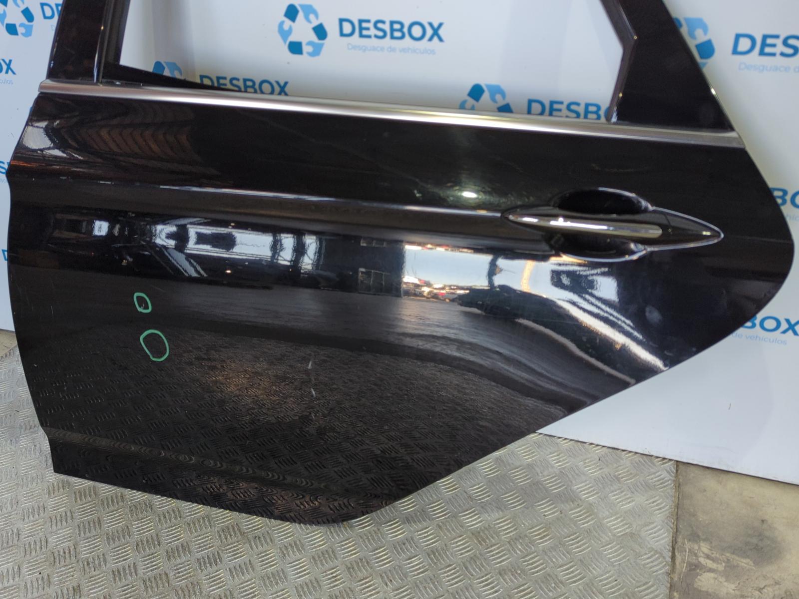 Recambio de PUERTA TRASERA IZQUIERDA para HYUNDAI I40 D4FD - NEGRO 2