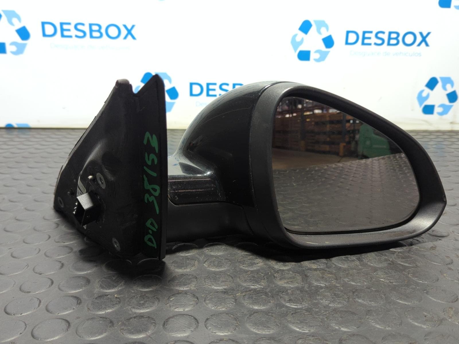RETROVISOR DERECHO