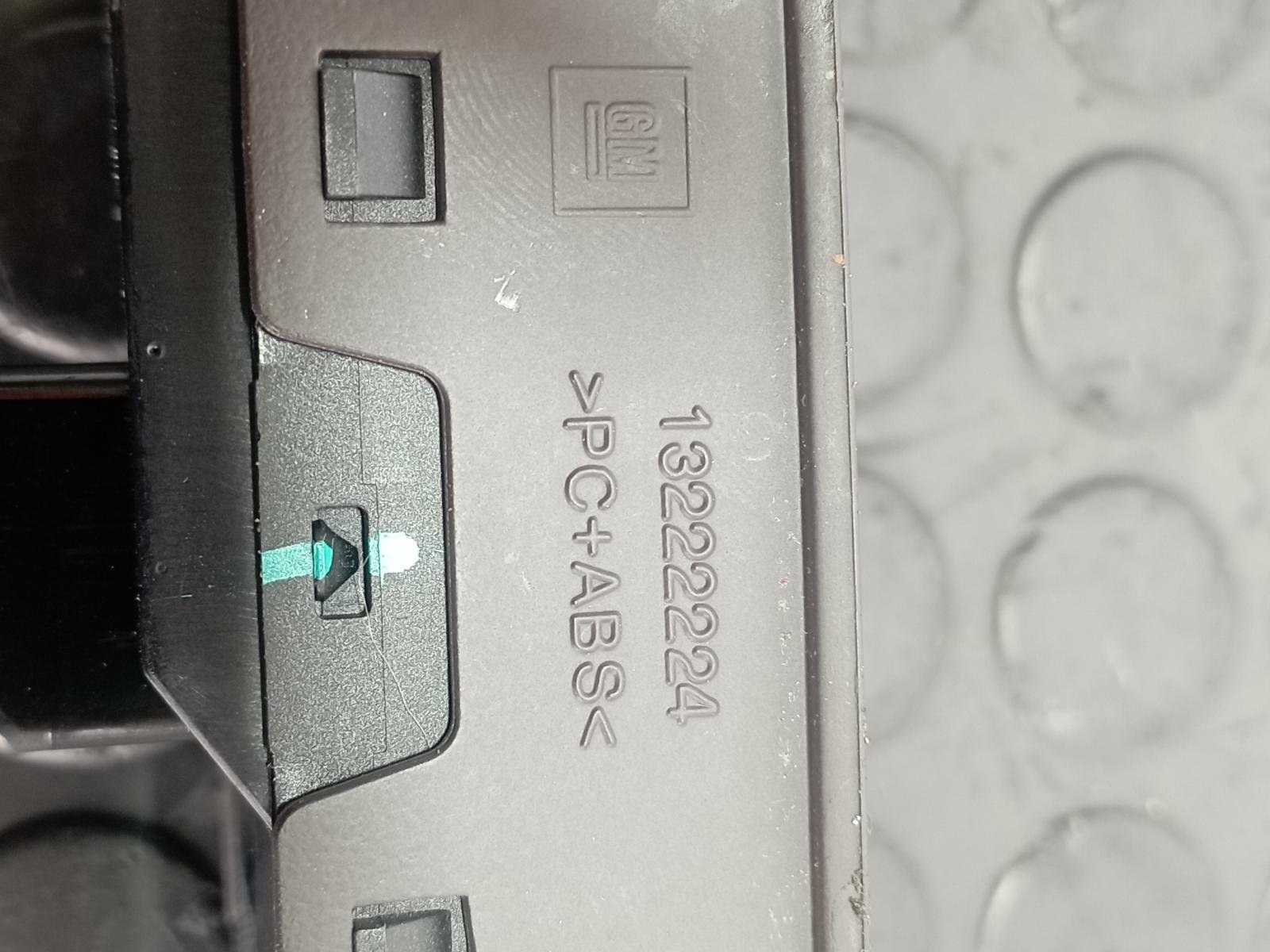 Recambio de MANDO ELEVALUNAS DELANTERO IZQUIERDO para OPEL INSIGNIA BERLINA A20DTH referencia OEM IAM 13222224 - NEGRO 4