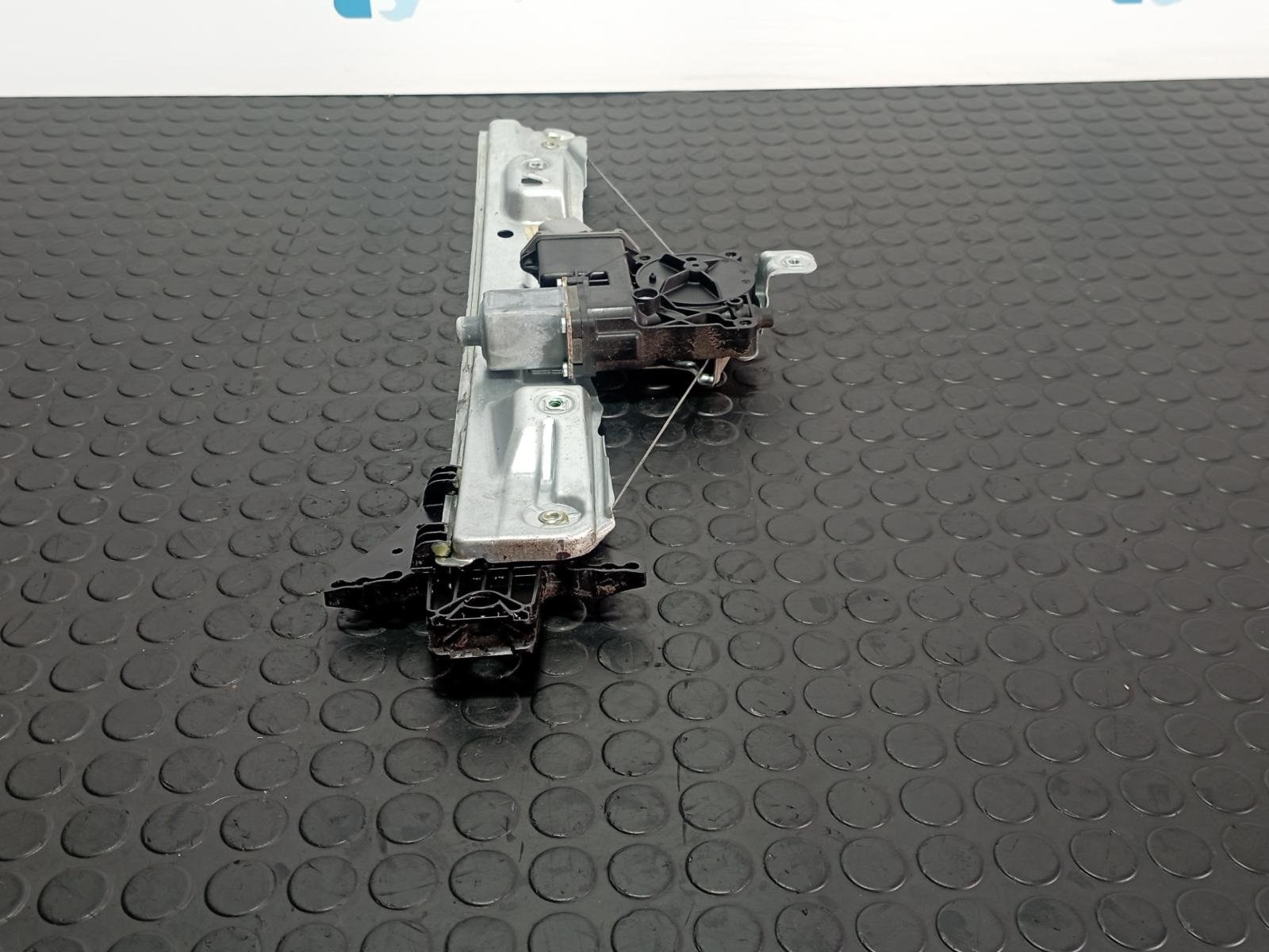 Recambio de ELEVALUNAS TRASERO DERECHO para OPEL INSIGNIA BERLINA A20DTH referencia OEM IAM 964840106 - NEGRO 4